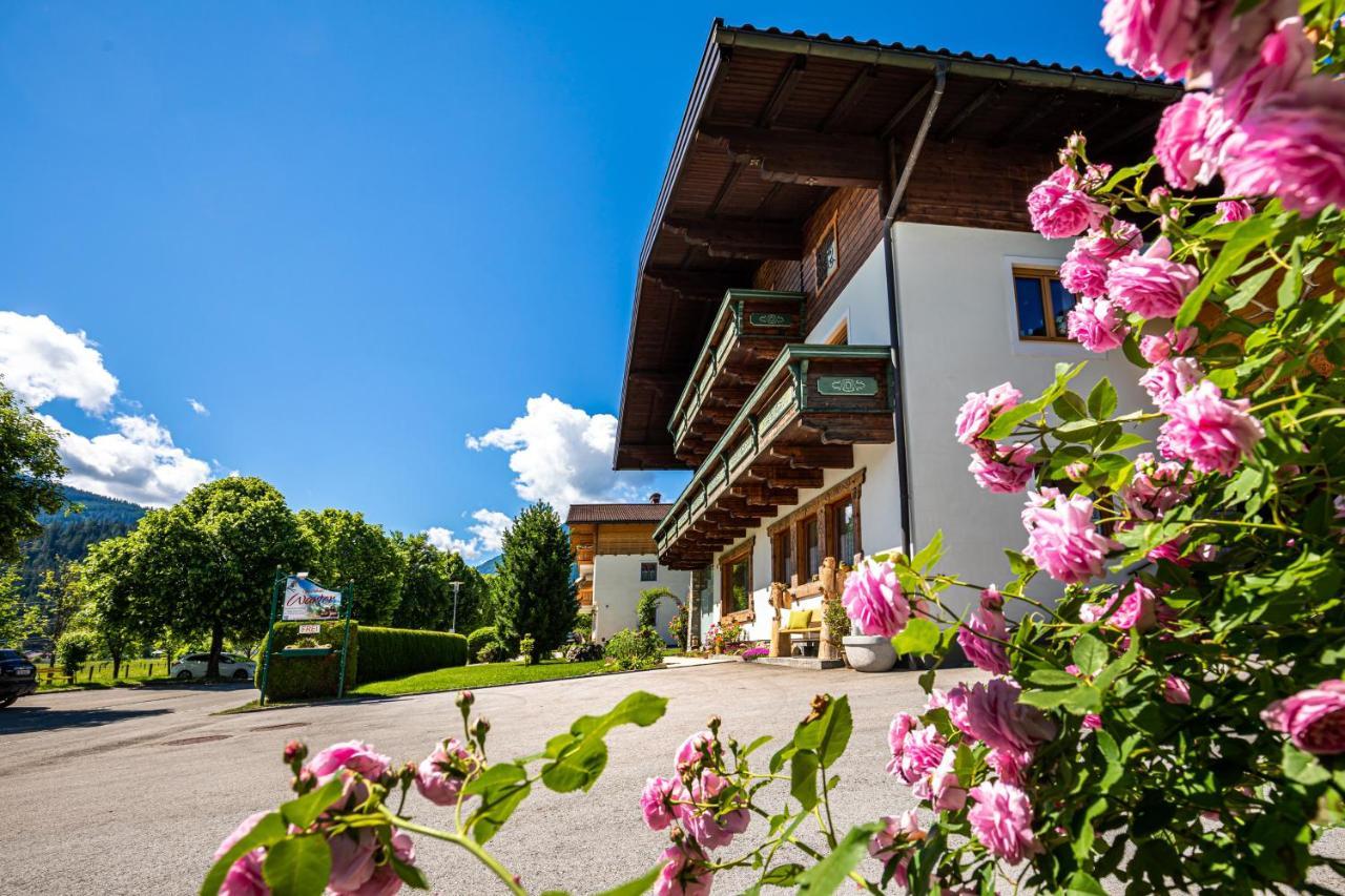 Holiday Im Gaestehaus Warter In Altenmarkt Алтенмаркт им Понгау Екстериор снимка